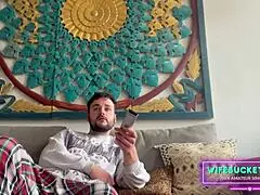 shy wife gets pussy fingered 😍