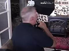 Behind the scenes with Bettie Hayward in college girl photoshoot 😊