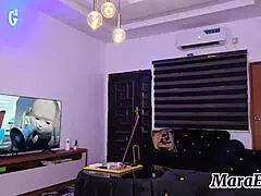 fat ass naked housewife cleaning and dancing - mara exotic?