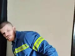 Cleo cadillac pays the electrician with sex