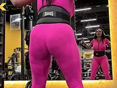 Leaked video of woman showing off in the gym