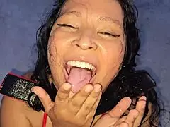 milf sumisa dominada en la azotea al aire libre por el albañil facial mamada lluvia dorada azotes es su gran culo y diálogo sucio perra dispuesta a todo esclava del morbo sin limites una puta completa