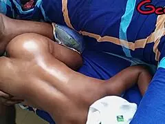 지역제작 섹스 신음 비명 흘리며 흘러넘쳐