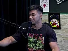 Aprendeu A Gravar Pornô Tem Os Ângulos Corretos Teve Que Aprender A Fuder Melhor E Precisa Saber O Nome Das Posições - Guilherme Filmmaker Pornô Watch On Sheer Red