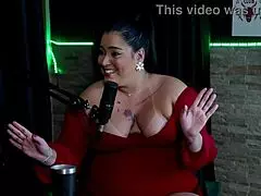 come�ou por pirra�a o catra deu seu nome artistico engordou pra entrar na categoria criador n�o queria gravar por ser gordinha e sobre gozar - pri melancia watch on sheer red