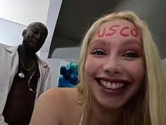 Aluna passed her medical exam and got a big reward from her professor.