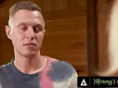 hey, mommys boy milf wants taste from hung bf