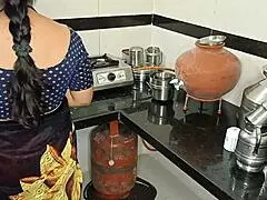 रसोई घर में गांड नहीं मरवाई थी मैं आज तक ऐसी चुदाई कभी नहीं हुआ था