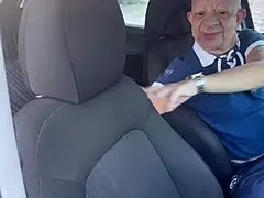 he came shy but left addicted to my big tits and hot mouth 😍