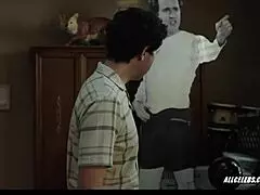 Jemima Kirke Delivers Emotional Depth in Girls Season 6 Episode 1 2017