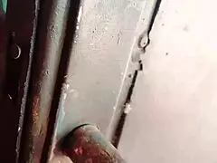 Parte 1 entre al dormitorio de la vecina y me comí ese sabroso coño rico es darle leche bien adentro 😋