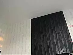 Twerkování s análním ploužkem, Sexydea?