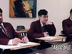 Outnumbered - Dee Williams 😏