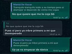 Con la jefa de mi amigo Oscar, doña Mary me da unas mamadas y le grabo el culo