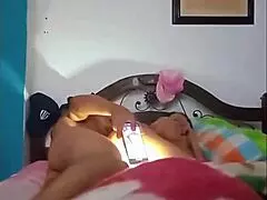 madrastra y hijastro pillados follando y grabando?