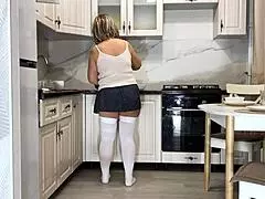 Stepmom Didnt Notice That Her White Panties Were Visible And Got A Dick In Anal From Her Stepson