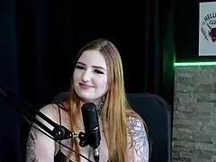 i'm watchin ingridi viktoria's interview, she's sexy in lingeri