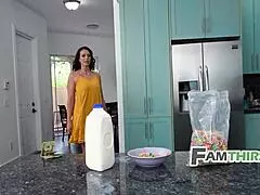 stepmom touched herself looking at me fuck my stepsis - famthirst