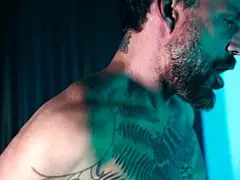 I love indulging in foot worship and a delicious fuck session.