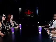 Veja A Entrevista Safada E Cheia De Putaria Com A Maria Bittencourt E Negro Top Oficial Com Thaisa Redvelvet E Tifany Rocha No Porn Cast Brazil - Parte 3 Watch On Sheer Red