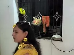 Indian couples sneak in sex during bridal function