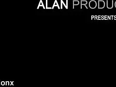 Julia North Solo Prague Squirting Session