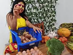 Latina milf has intense sex with vendor standing up.