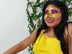 Latina milf has intense sex with vendor standing up.