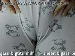 Bold Camel Toe Display in Tight Clothing