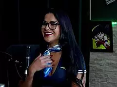 Veja a entrevista safada e cheia de putaria com a tifany rocha com o vovô moai no porn cast brazil - parte 1 watch on sheer red
