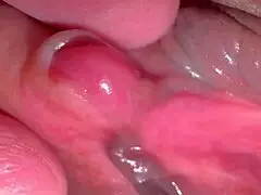 What Does An Amateur Pink Pussy Look Like 275 Days After Losing Virginity?