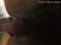 Ogromno opterećenje curi sa dupe na pičku