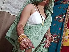 सादी में जा रही थी देवर ने लंड दिखा कर चुम्मा ले लिया साफ हिंदी आवाज में देखो