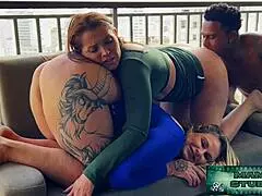 'milfs taradas no mama studio fodendo com tecnico bbc da manutencao gratis'