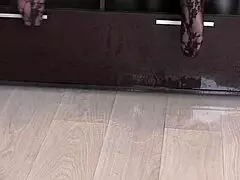 Watch this hairy pussy pee in your mouth doggy style while bbw urinates?