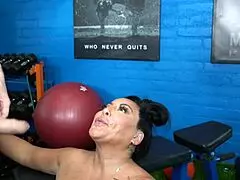 huge ass latina fucking big cock dude at the gym 😏