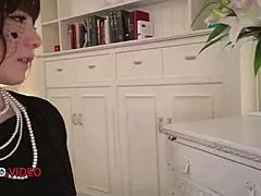 Steamy Japanese Babe Airi Miyazaki Gives Blowjob Then Gets Wildly Fucked