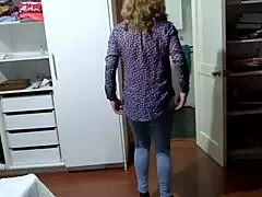 beautiful latina stepmom shows off her big ass and they keep cumming