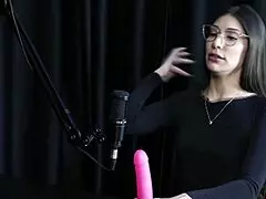 Veja a entrevista safada e cheia de putaria com a melina khalifa no porn cast brazil - parte 5 watch on sheer red