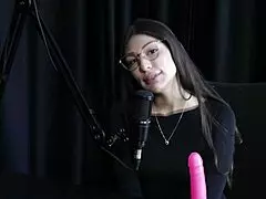 Veja a entrevista safada e cheia de putaria com a melina khalifa no porn cast brazil - parte 5 watch on sheer red