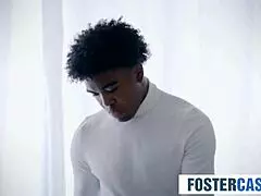 Stepsiblings Settle Their Rivalry During Sex Education With Their Foster Mom