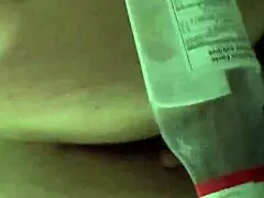 Amateur Milf Gets Pussy Stretched Wide