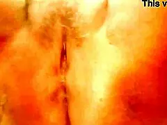 indian desibhabhi went to the bathroom and got finger fucked