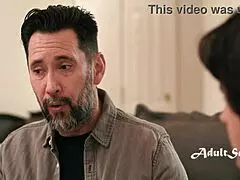 Family scams step mom into taking step son's v card while blindfolded