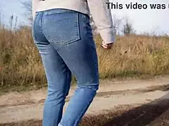 ever wonder what that phat milf ass looks like bouncing free from tight jeans outdoors?