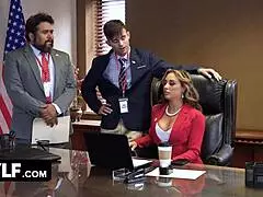 madam president begs for hard pussy pounding and facial