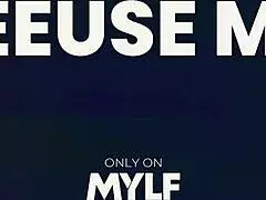 Hot babes FREEUSE milf realtor