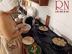 hey nudist housewife regina noir, why cook naked in kitchen like a slutty maid??