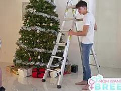 Mommy Cougar Jennifer White Begs Breed My Fertile Pussy! Christmas Creampie Under Mistletoe Kink Fantasy