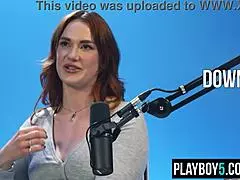 watch this hairy chubby bbw siri finger her wet beaver to orgasm